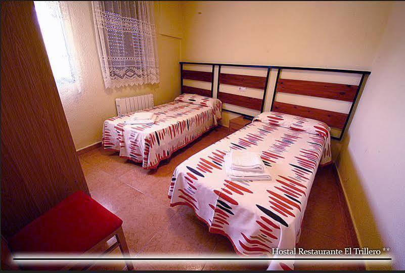Hostal El Trillero Alcaniz Bagian luar foto