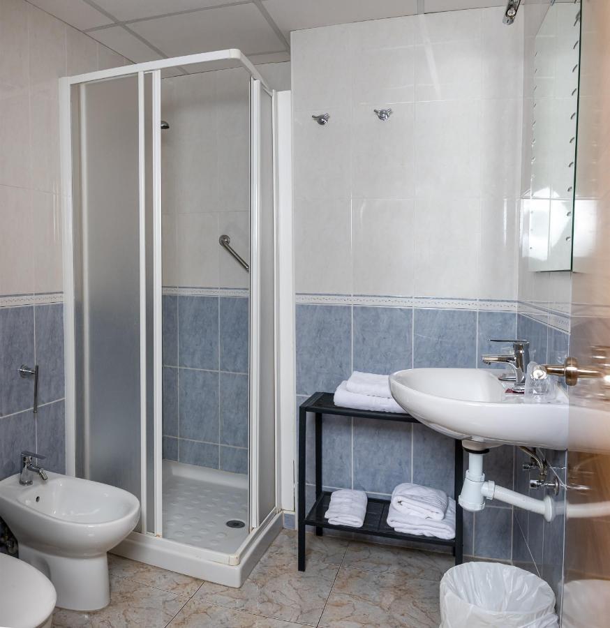 Hostal El Trillero Alcaniz Bagian luar foto